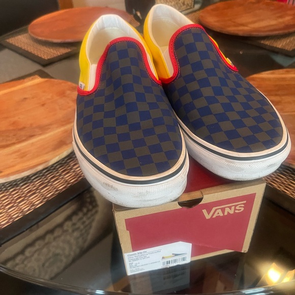 Vans Classic  Checkered Slip-Ons - Picture 4 of 9